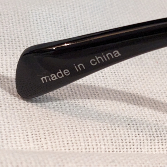 Total Black Out Stylish Sexy Unisex Iconic Sunglasses like Ray Ban - Picture 16 of 16